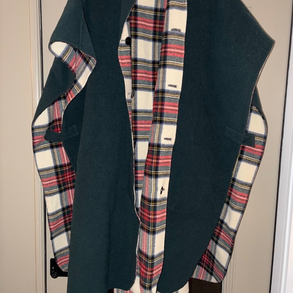 Burberry cape coat - Picture 2 of 4